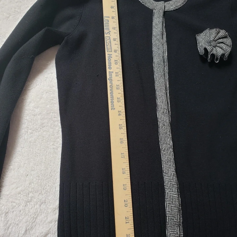 Cardigan - Picture 4 of 6